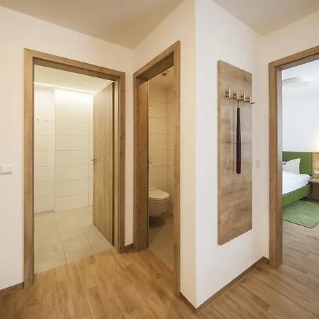 Hotel - Zur Post 3*