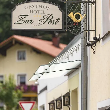 苏尔波斯特酒店 Neukirchen am Teisenberg