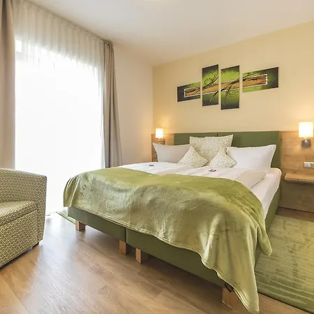 Hotel - Zur Post 3*